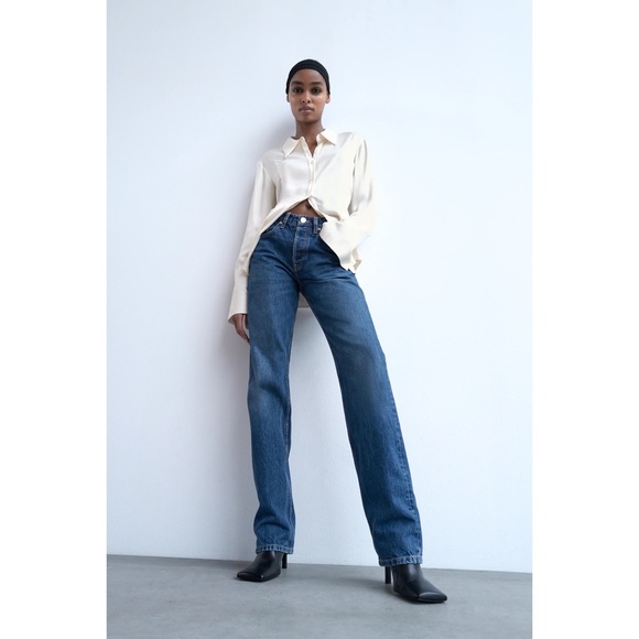 Zara Mid Rise Straight Leg Jeans 